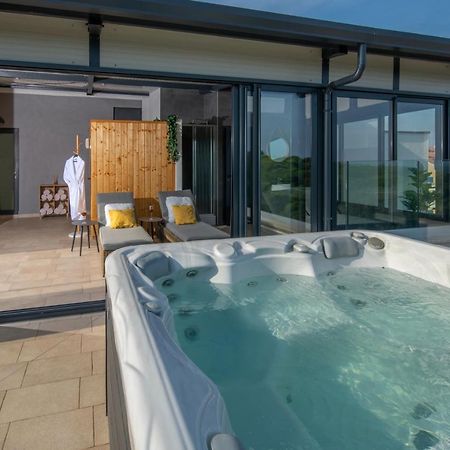 Aparthotel Punta Blu - Pool & Spa Premantura Dış mekan fotoğraf