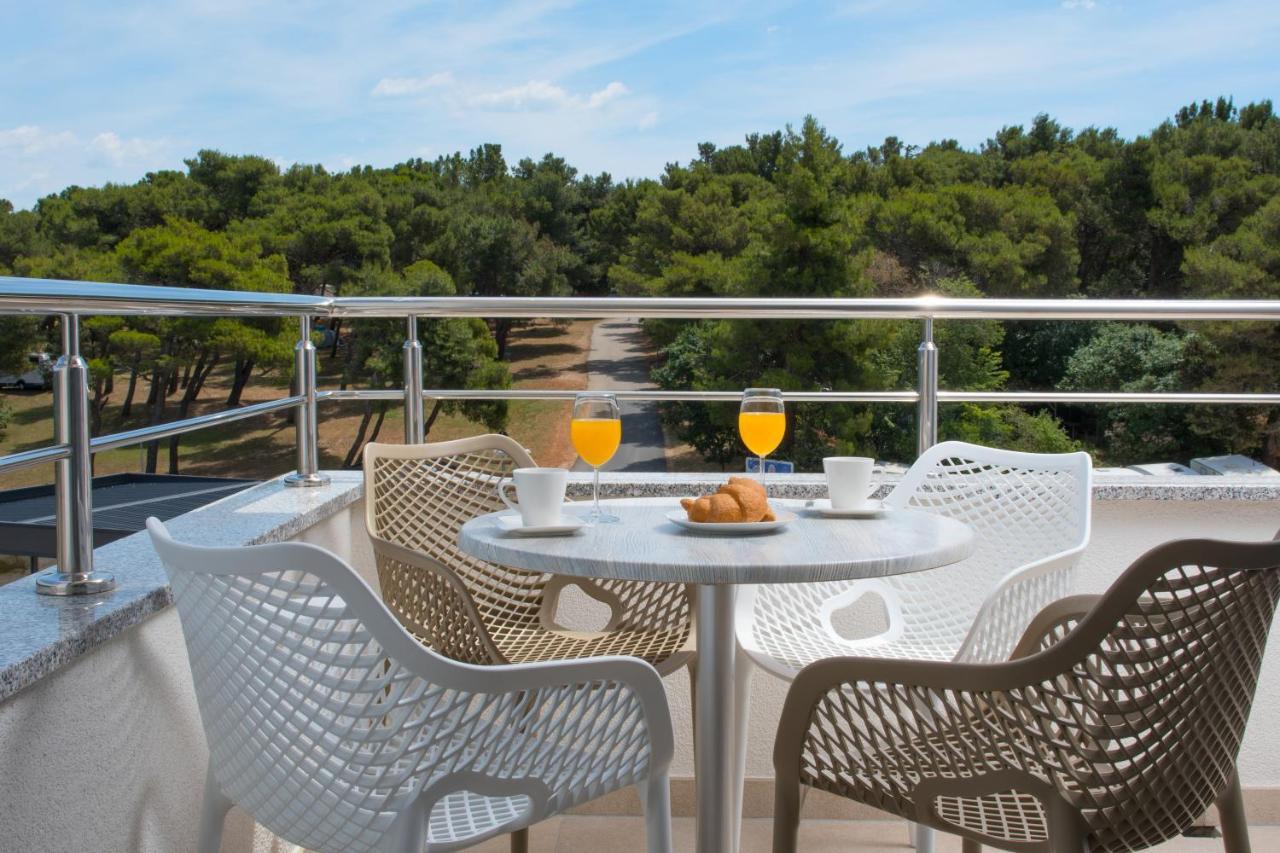 Aparthotel Punta Blu - Pool & Spa Premantura Dış mekan fotoğraf