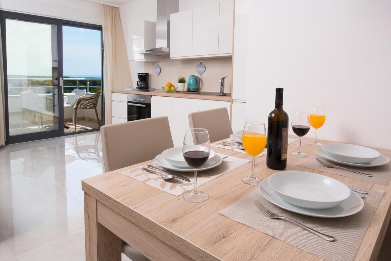 Aparthotel Punta Blu - Pool & Spa Premantura Dış mekan fotoğraf
