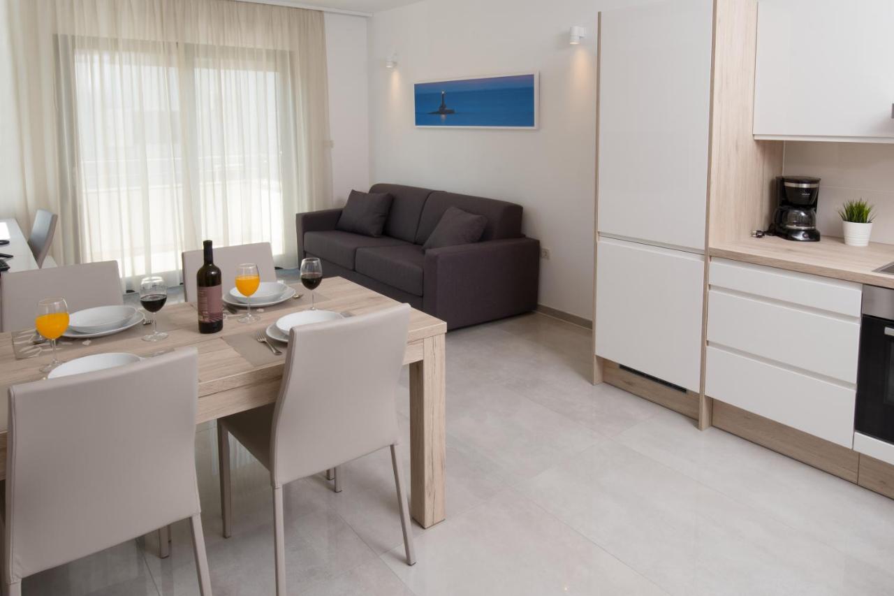 Aparthotel Punta Blu - Pool & Spa Premantura Dış mekan fotoğraf